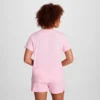 Klassisches T-Shirt, farblich abgestimmter Schriftzug auf der linken Brust